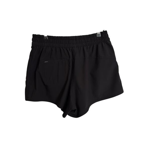 Vuori Shorts Womens Medium Black Dash Short Elastic Waist Zip Pockets Quick Dry - Picture 2 of 4